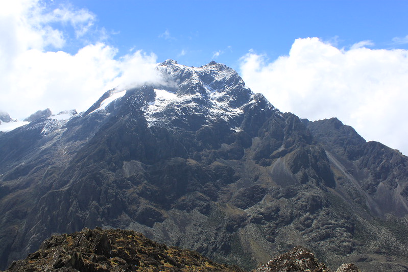5 days or 6 Days Rwenzori Trek to Weismann Peak at 4.620m